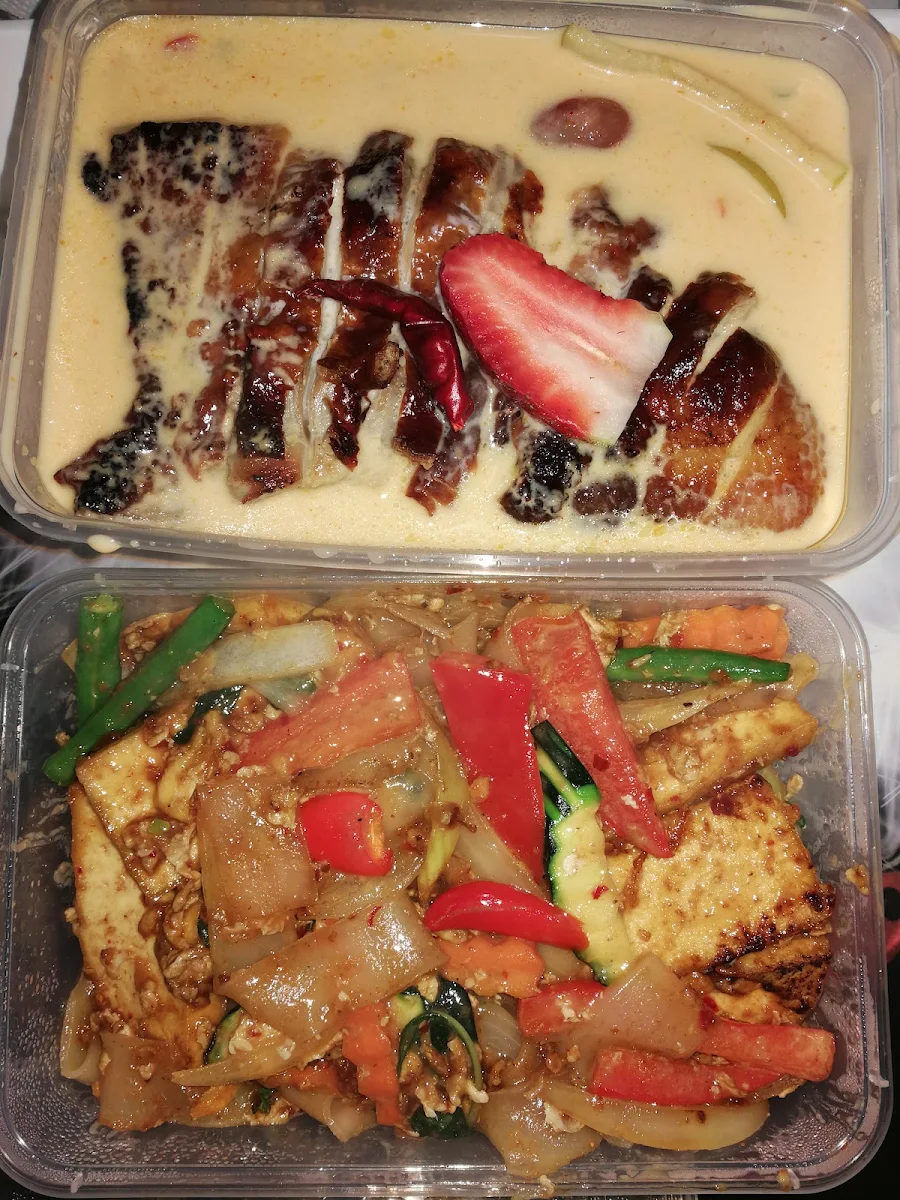 Drunken Noodles