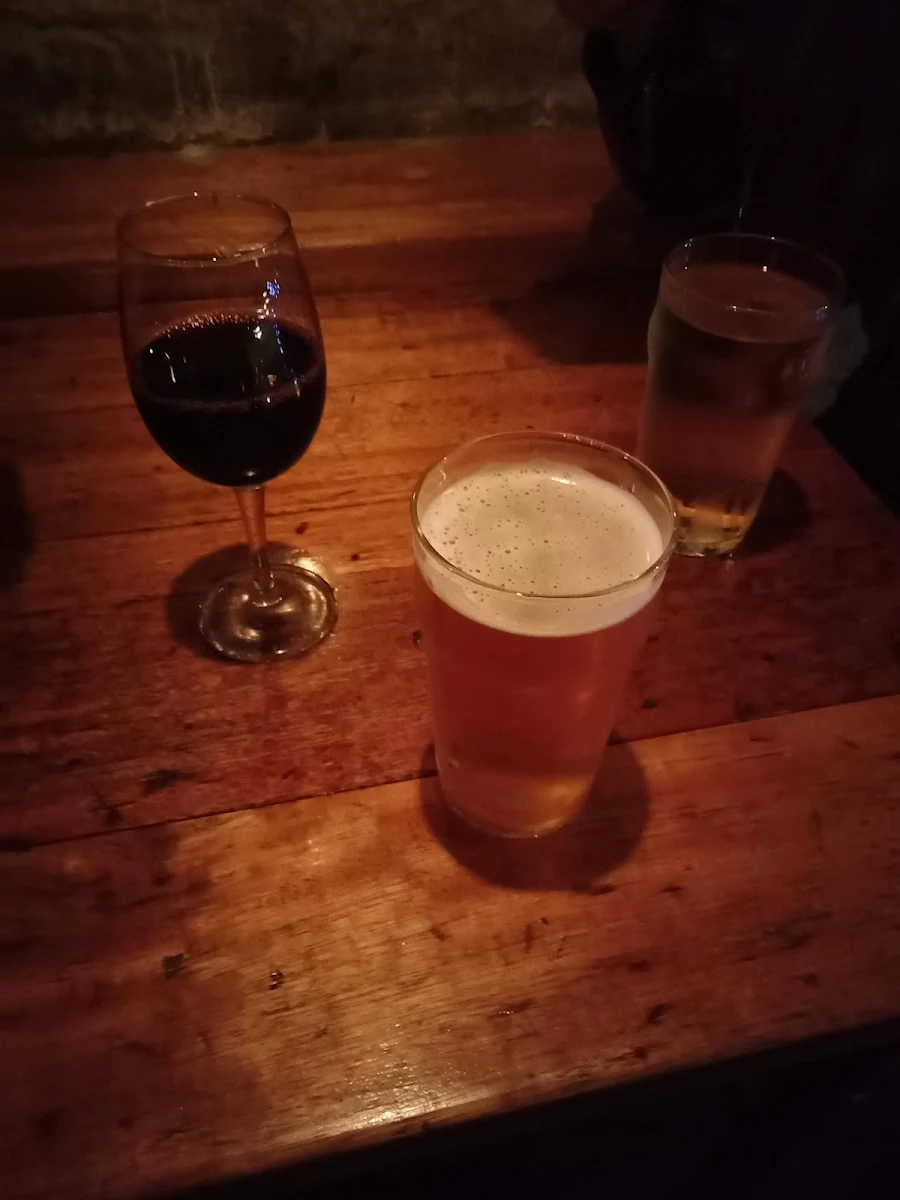 Highlights, The Vic Bar