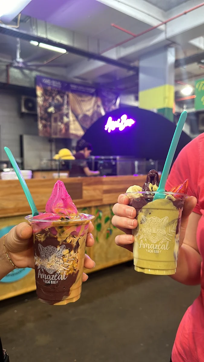 Highlights, Amazeal Acai Bar
