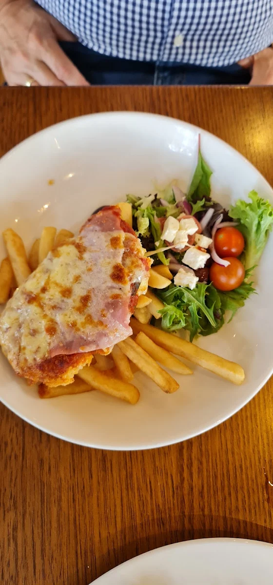 Parma, The Bridge Hotel Mordialloc