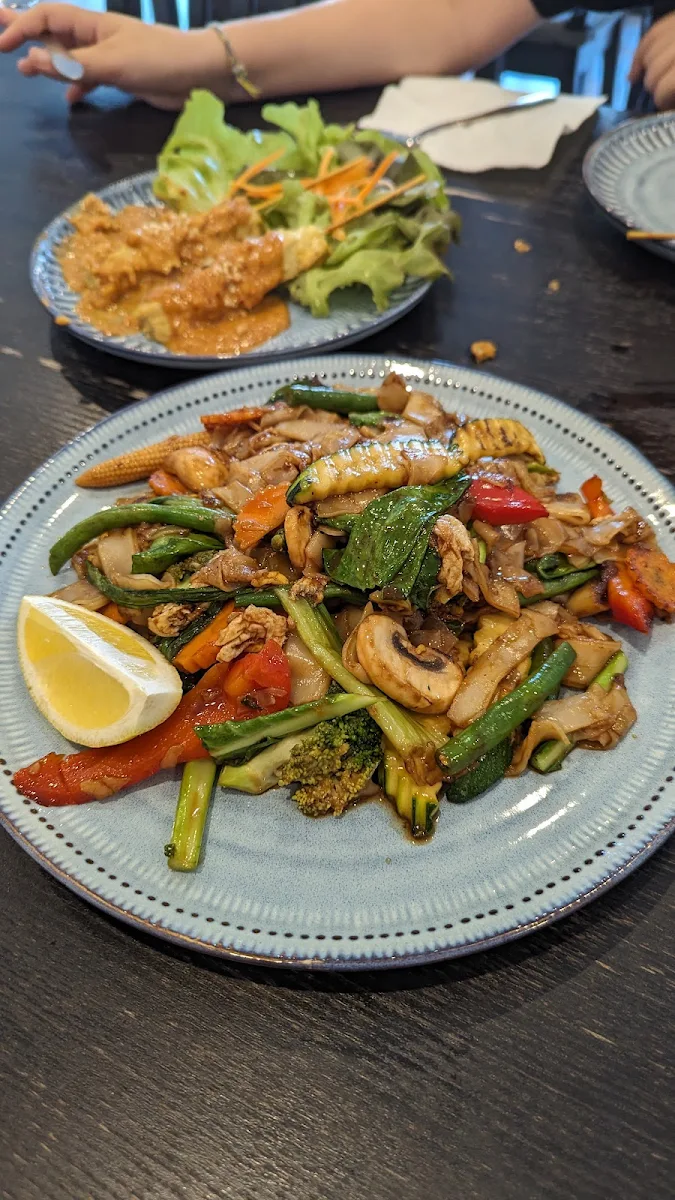 Highlights, Anda Thai Restaurant