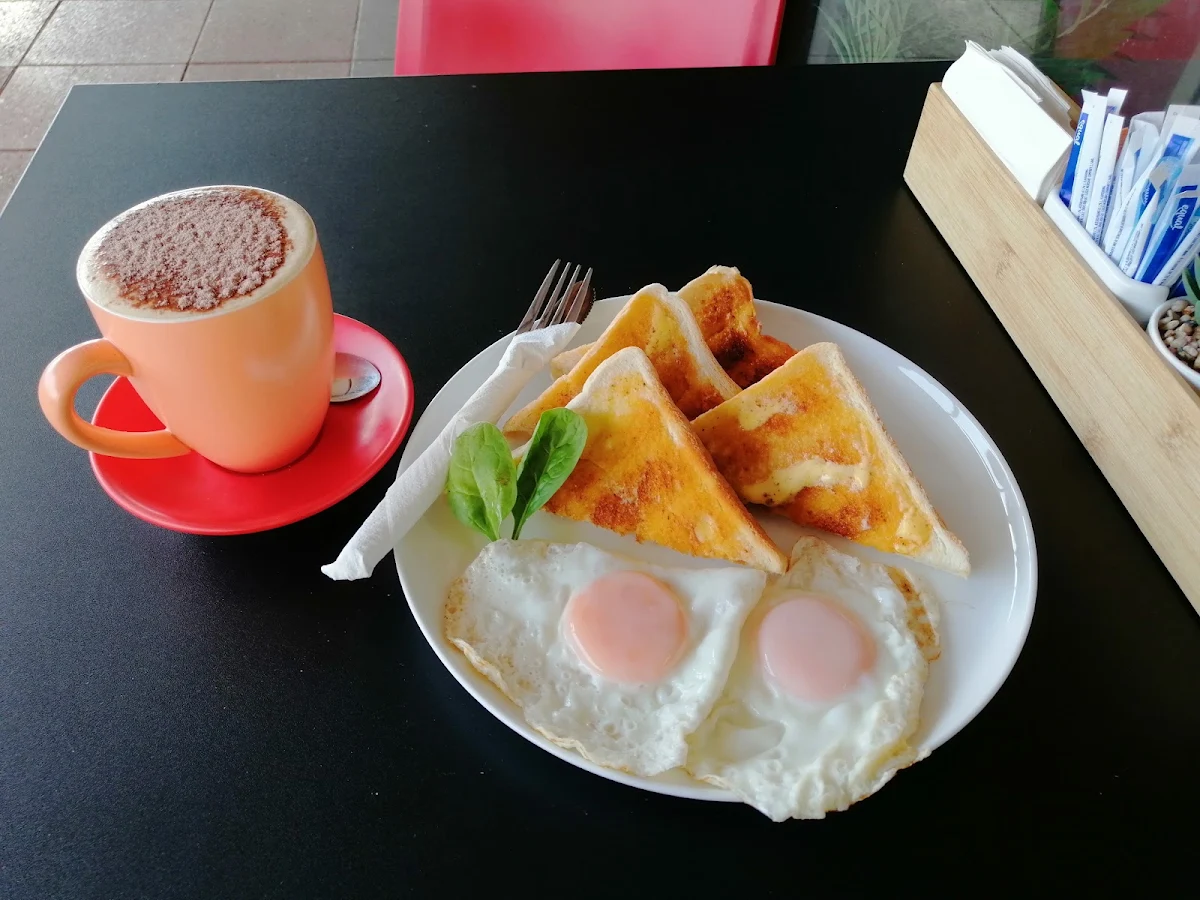 Highlights, Ay-Jays Cafe