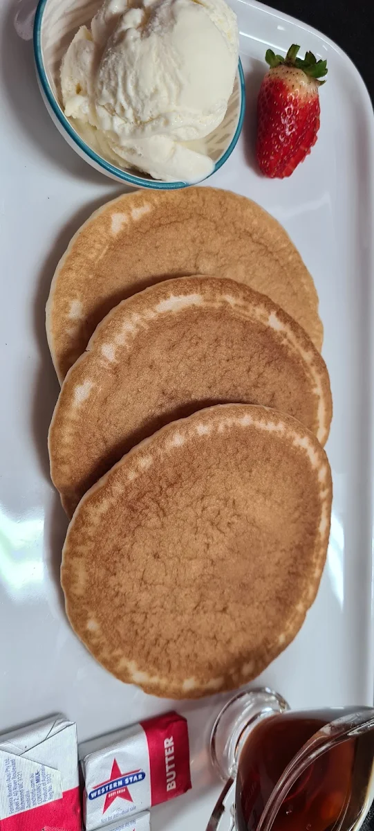 Pancakes, Ay-Jays Cafe
