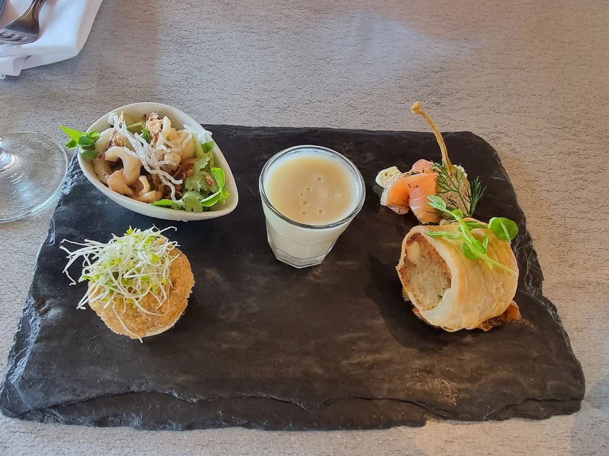 Taster, Centennial Vineyards Restaurant