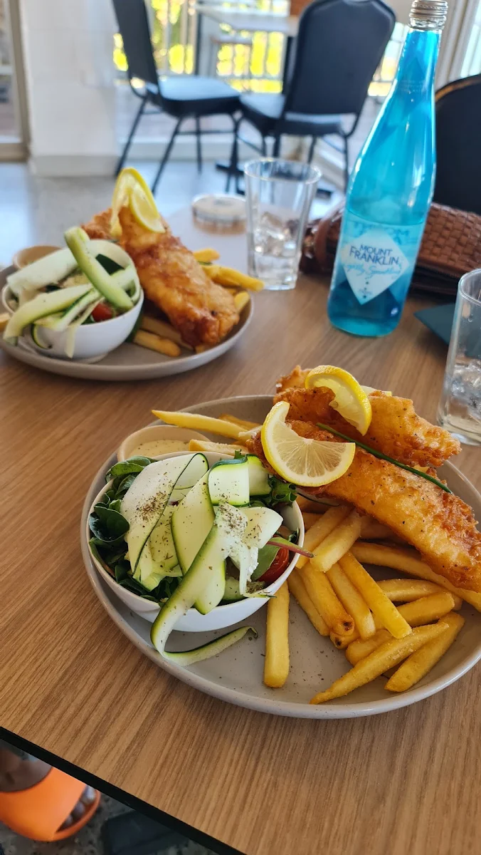 Fish & Chips, Tavern At The Rocks