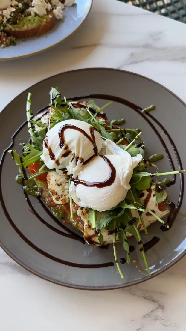 Highlights, Palm Beach Cafe & Restaurant