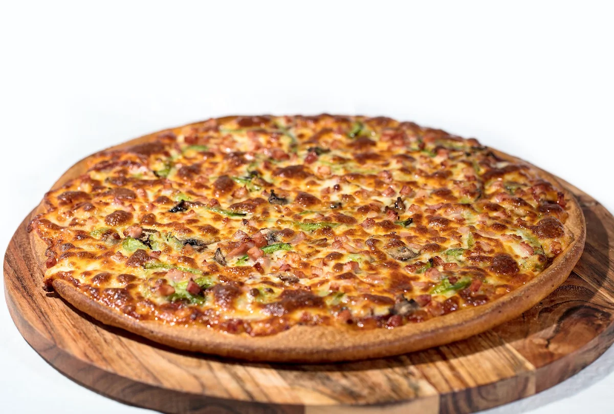 Highlights, Mimos Pizza
