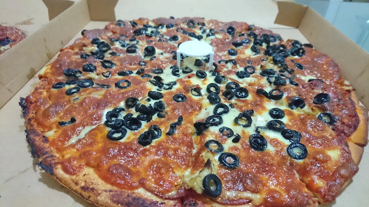 Highlights, Mimos Pizza