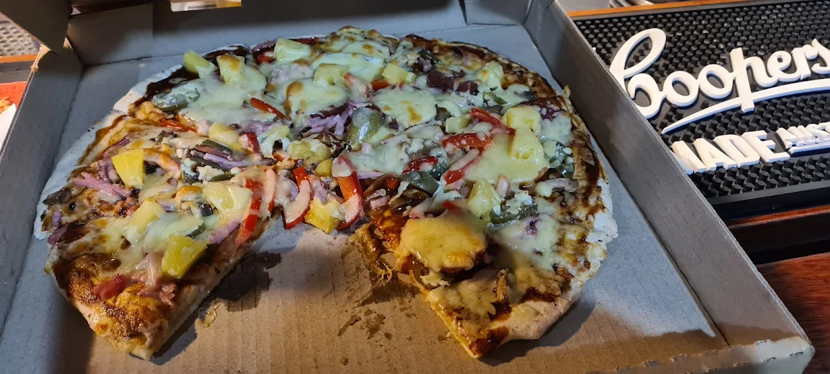 Pizza, The Loosefoot