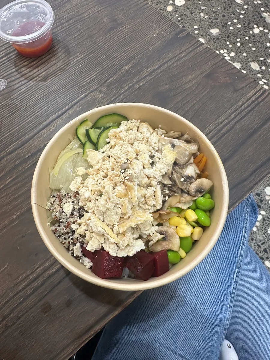 Highlights, Haak Eatery