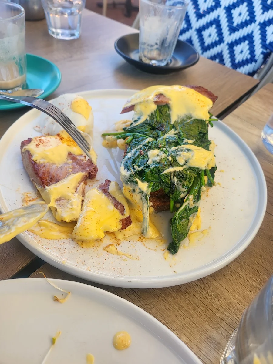 Poached Eggs, Cioccolato Espresso