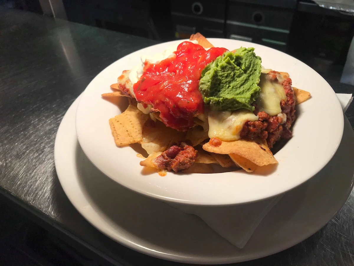 Aussie Beef Nacho, Australian National Hotel