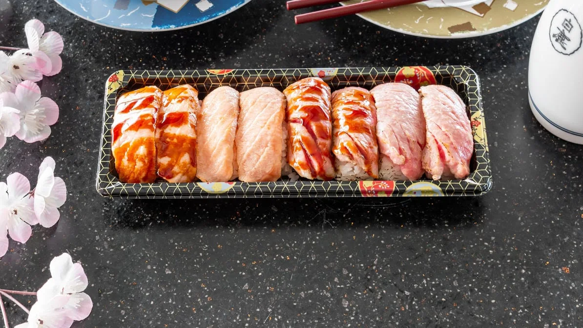 Highlights, Sushi raft