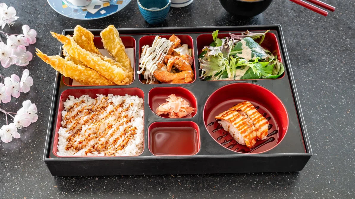 Highlights, Sushi raft