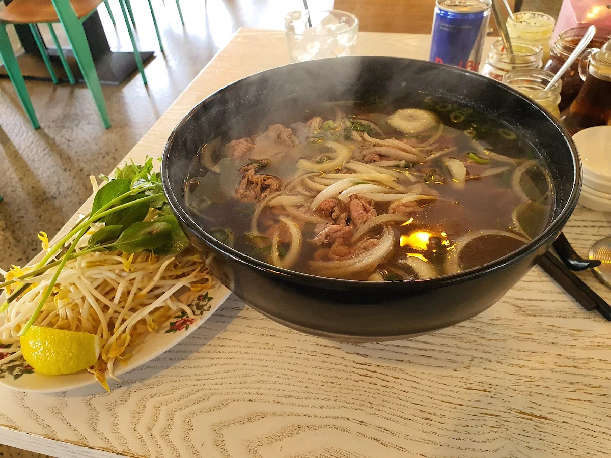 Phở Tái Rare Beef Pho GF