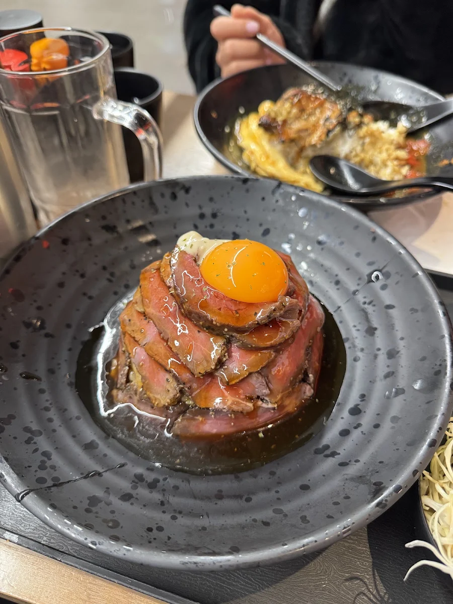 Roasted Beef Set, Tokyo Motto - MidCity