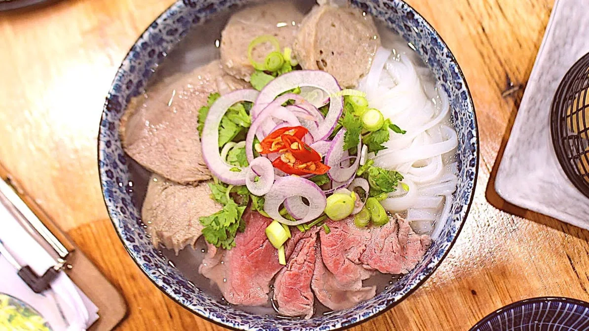 Highlights, Saigon Corner