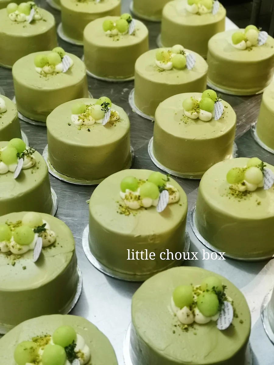 Highlights, Little Cake Box