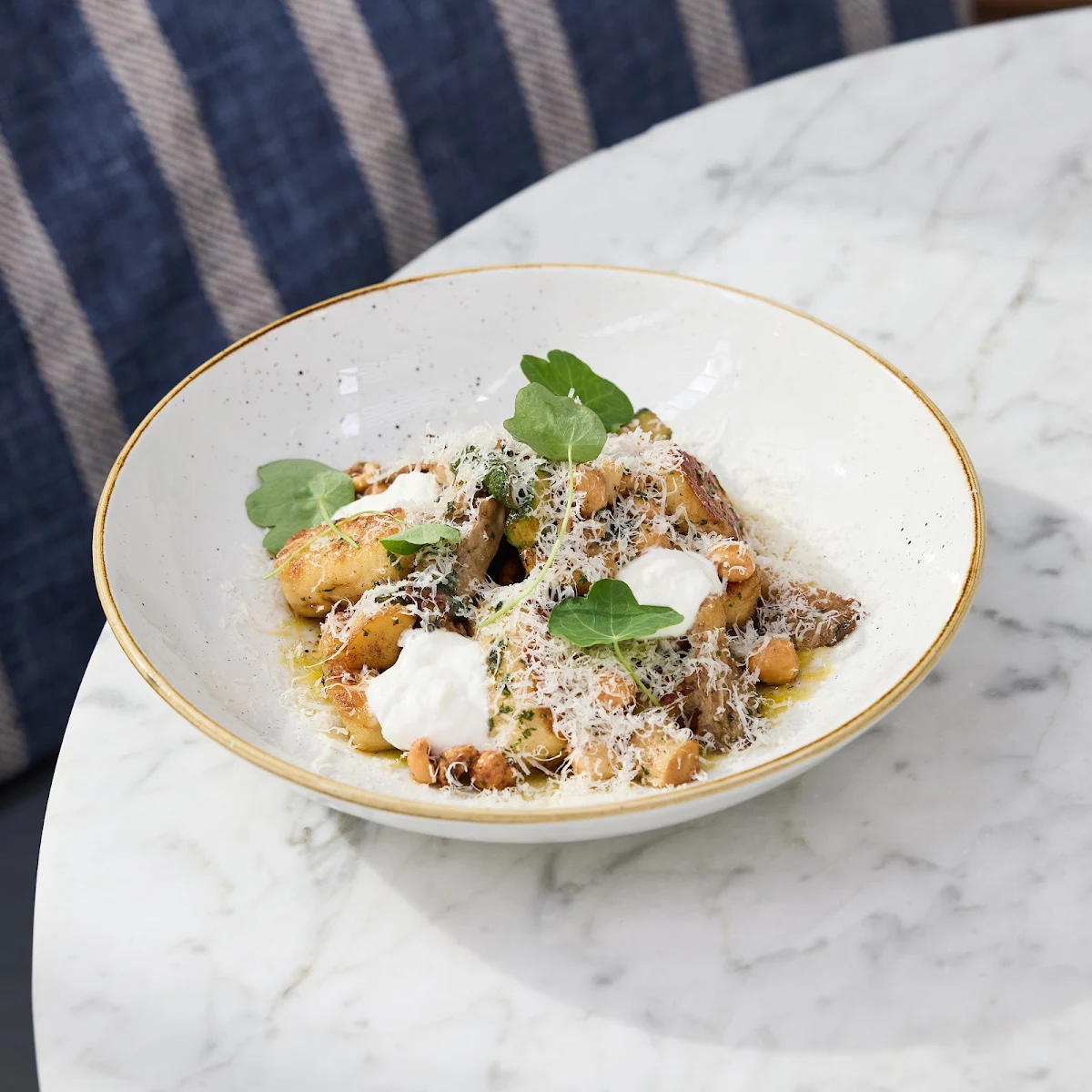Highlights, Bistro Mosman