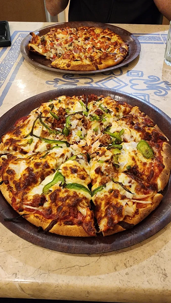 Highlights, Aldo's Pizza Restaurant