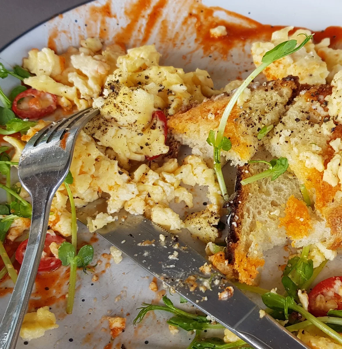 Chilli Scrambled Eggs
