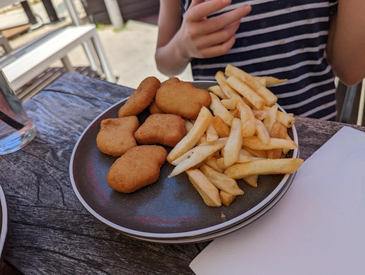 Kids' Nuggets and Chips