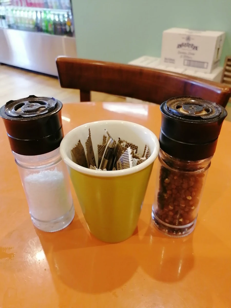 Salt Sugar Pepper, Zuma Caffè
