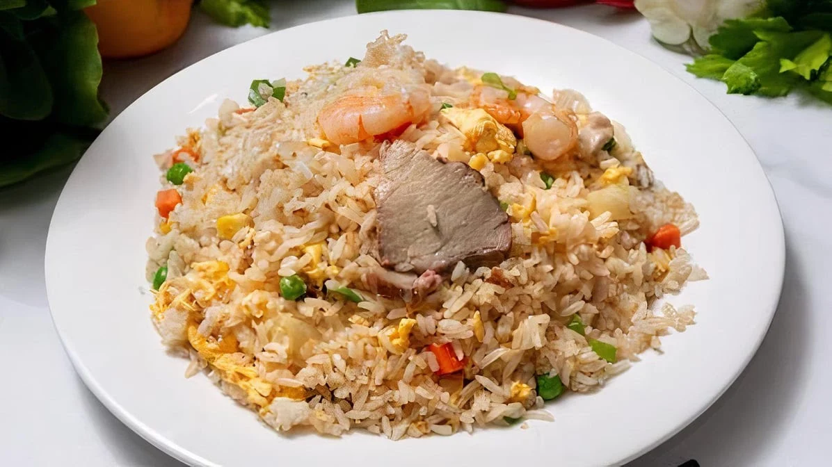 Highlights, Palace Garden Chinese Restaurant
