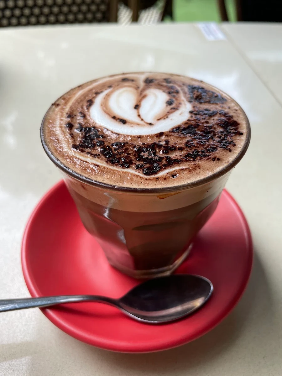 Mocha, Metro St James