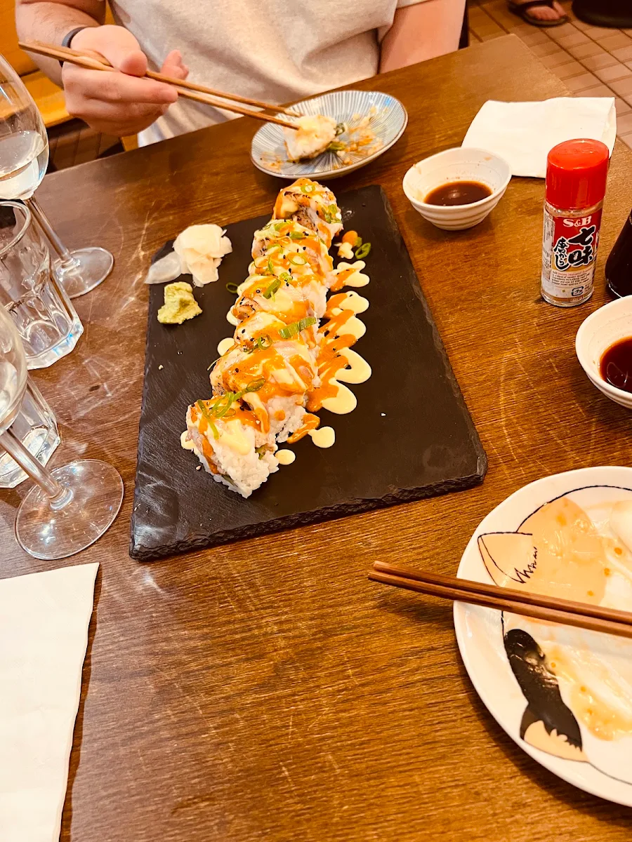 Volcano Roll, Sushi Gen