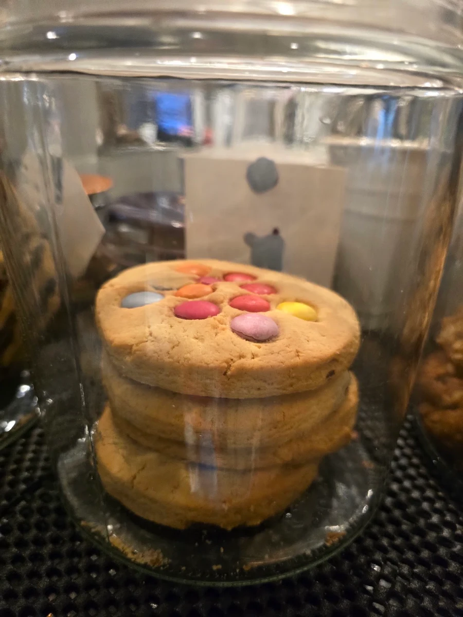 Cookies, The momos