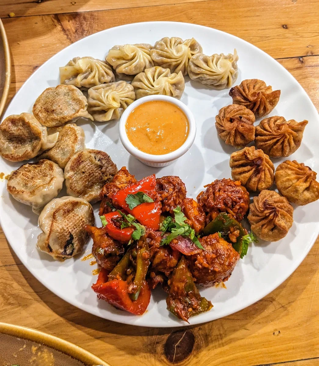 Vegetarian Momo Plate, The momos