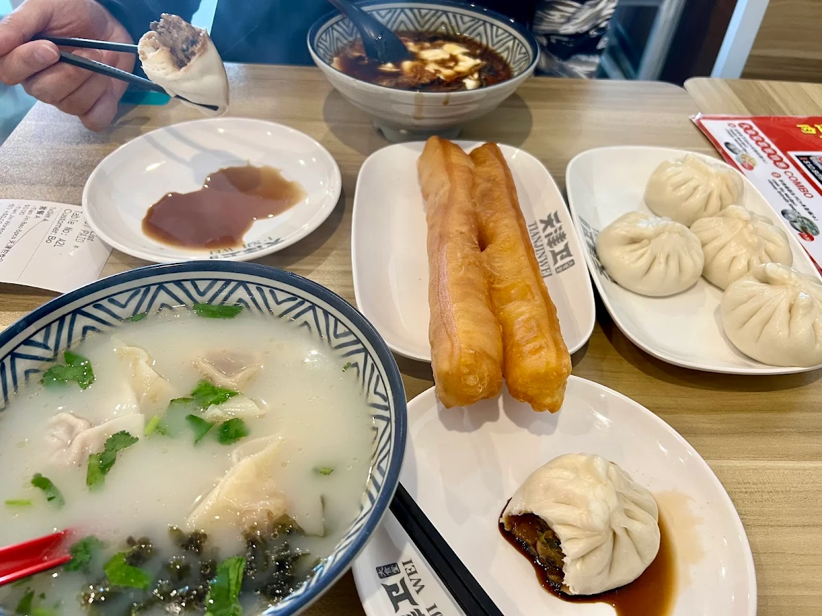Highlights, Tian Jin Style Canteen