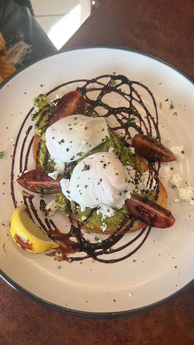 Smashed Avo with Poached Eggs