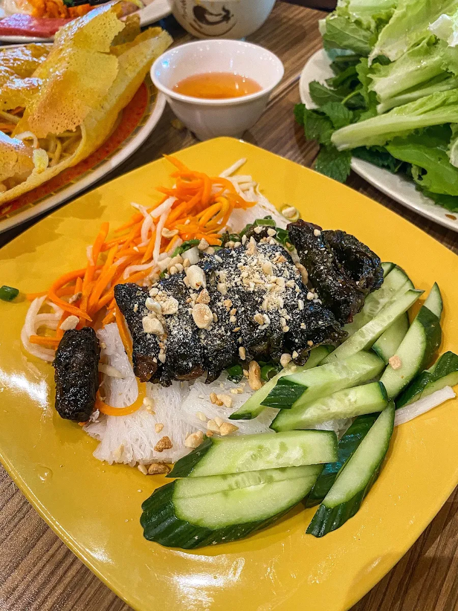 Rice Vermicelli Noodle Cakes