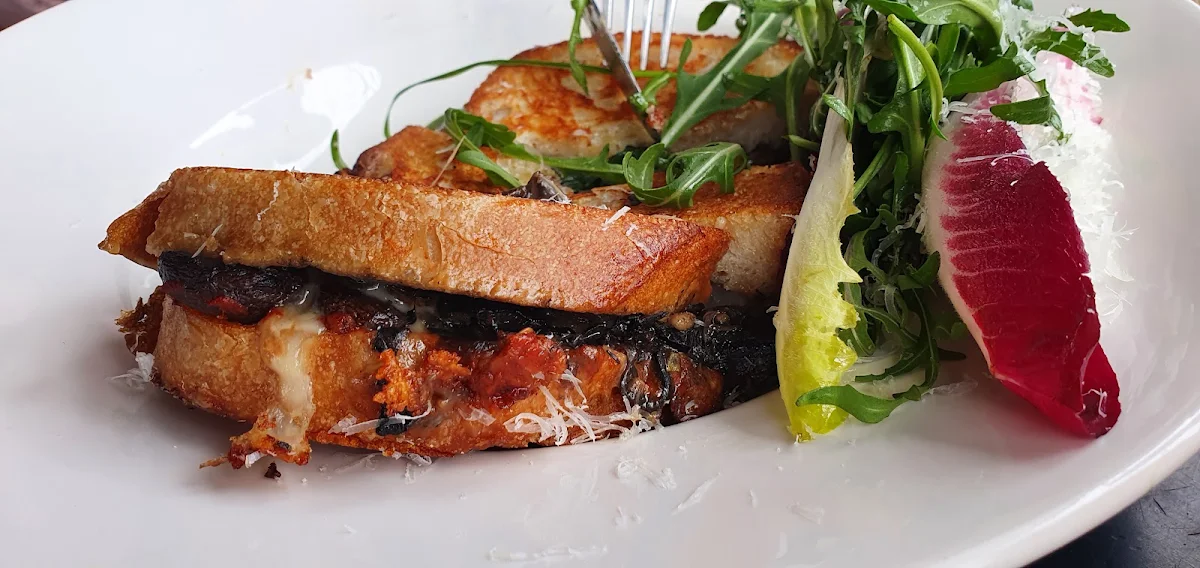 Salmon Set, Pantry