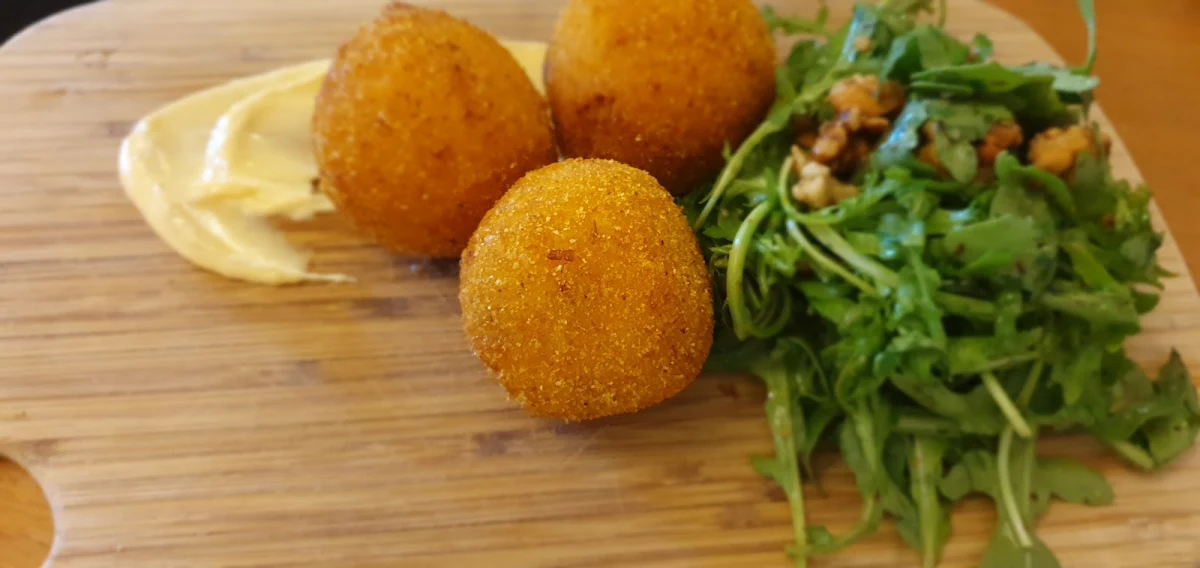 Aranchini Balls, RSL Healesville
