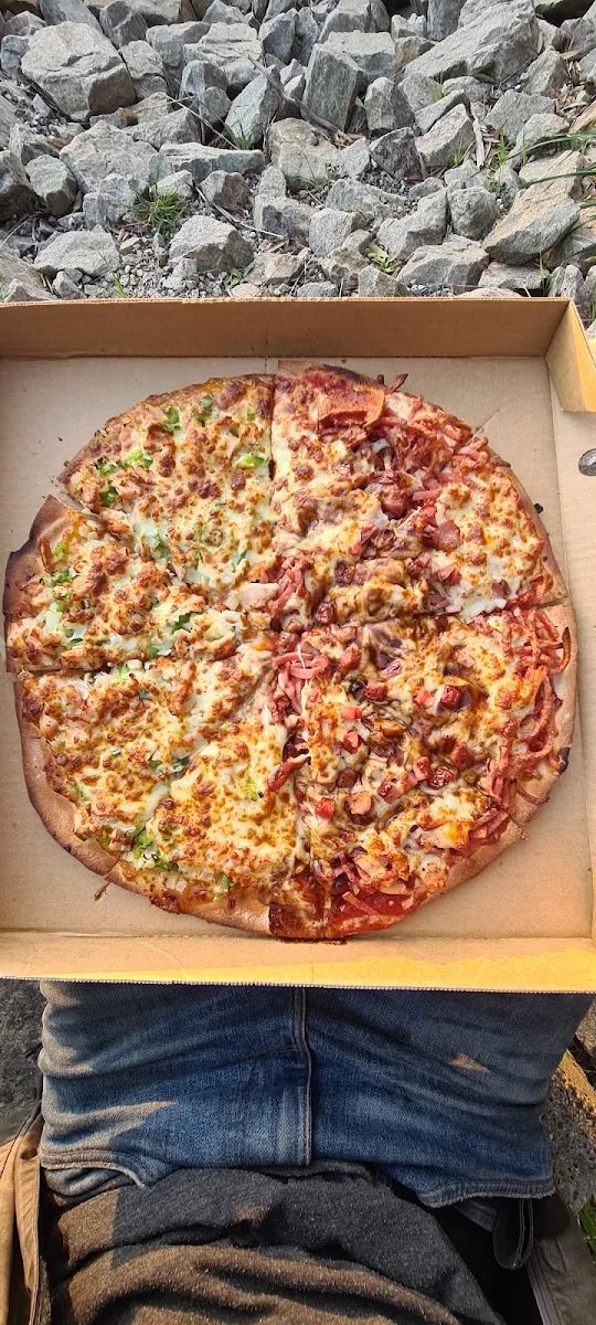 Highlights, Hungry Mouth Pizza, Fish and Chips