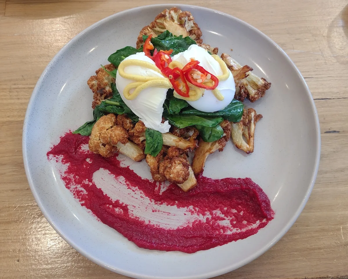 Fried Eggs on Beetroot Hummus w Golden Tahini