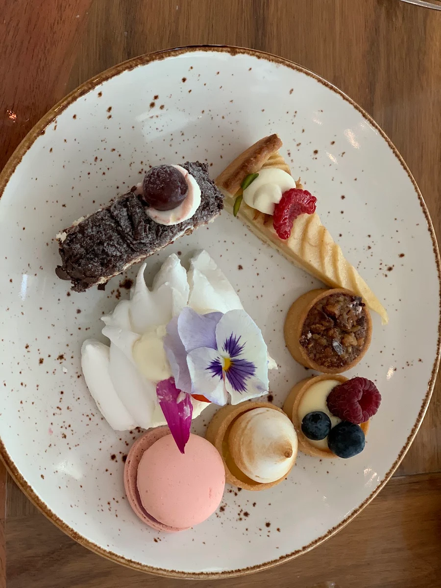 Cakes, Melba Restaurant