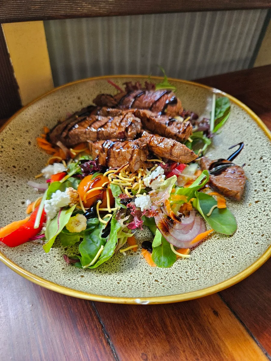 Thai Beef, Horse and Jockey