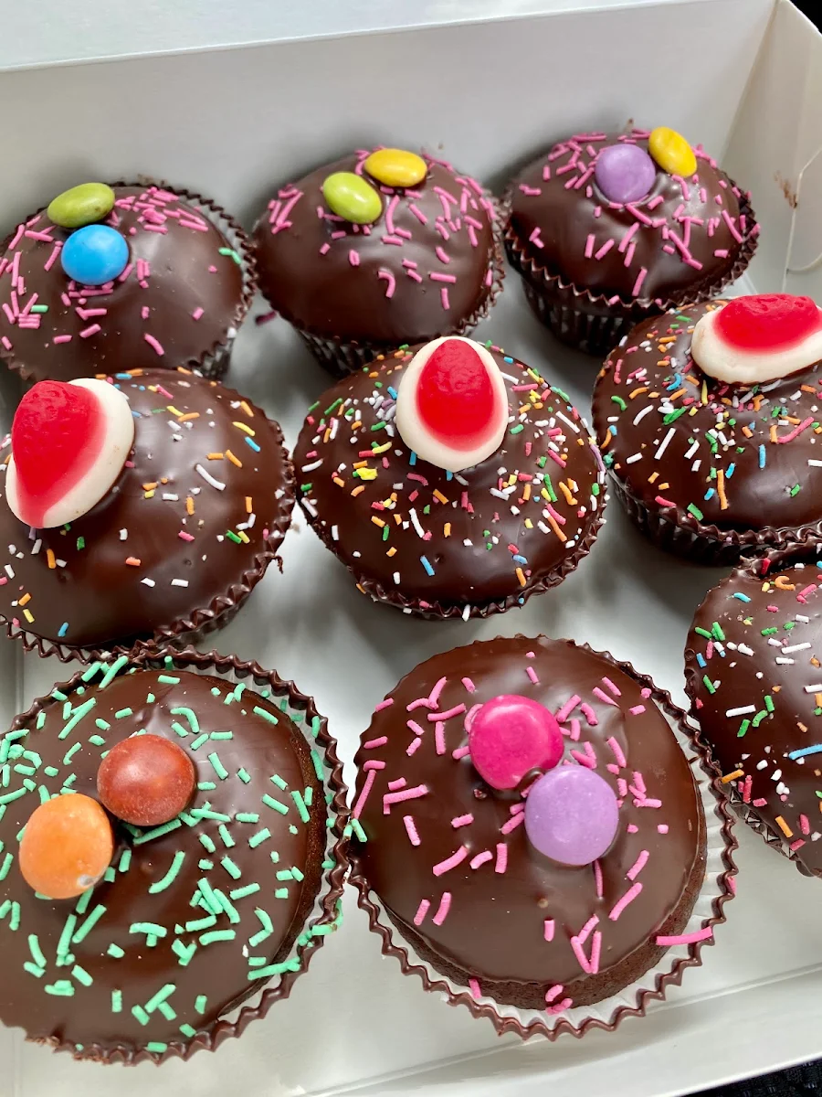 Highlights, Perrymans Bakery