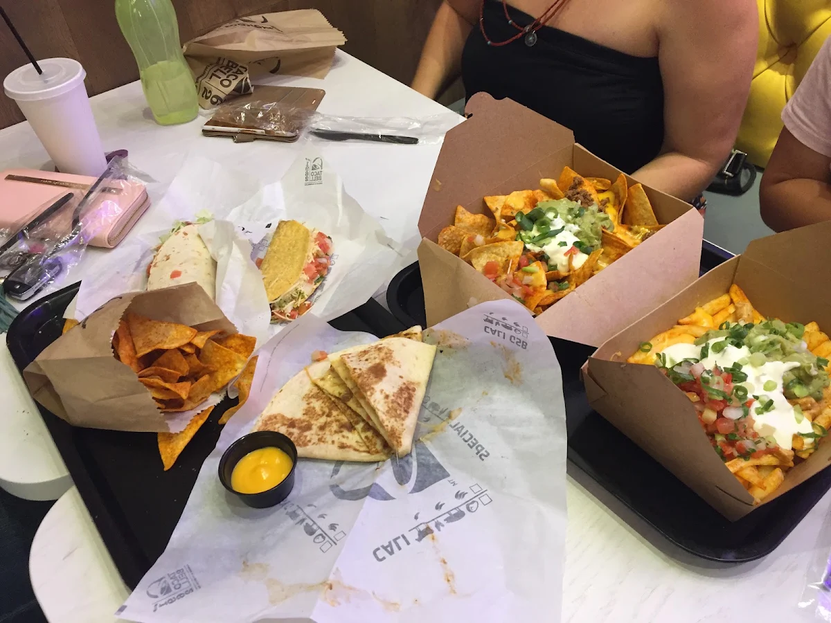 Highlights, Taco Bell Annerley