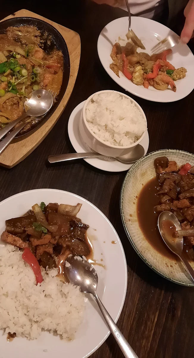 Highlights, Aksorn Thai Restaurant