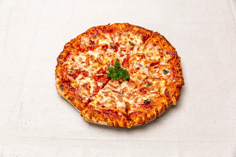 Highlights, Earth 'n' Sea Pizza