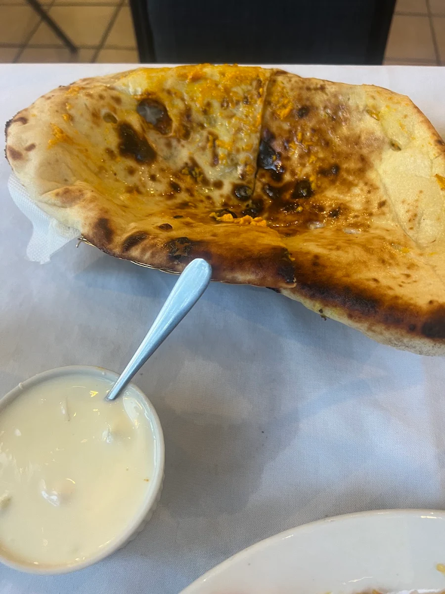 Peshwari Naan, Halims Indian Taj Restaurant