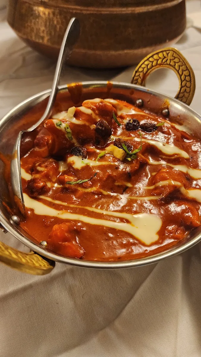 Rogan Josh, Halims Indian Taj Restaurant