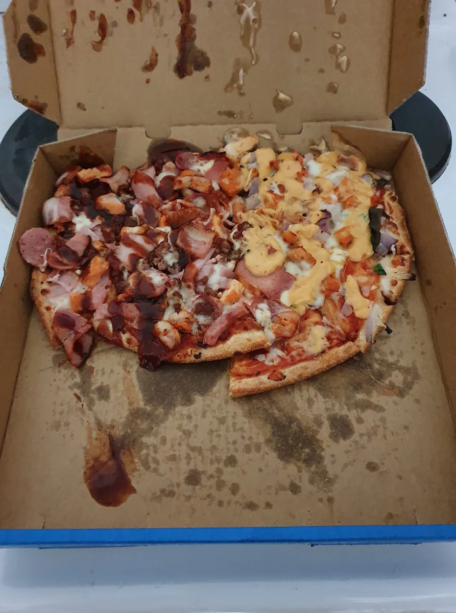 Highlights, Domino's Pizza Logan Central