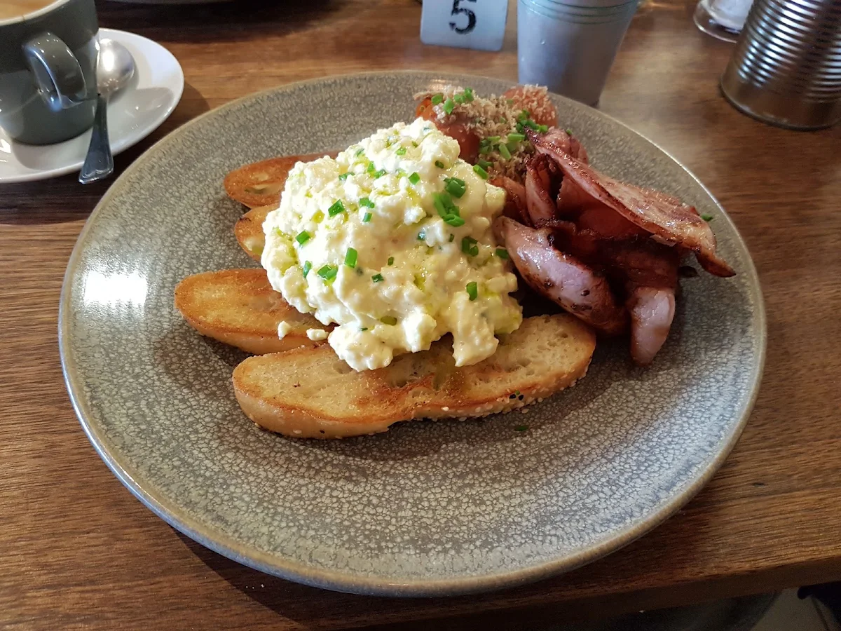 Bacon Eggs Tomato