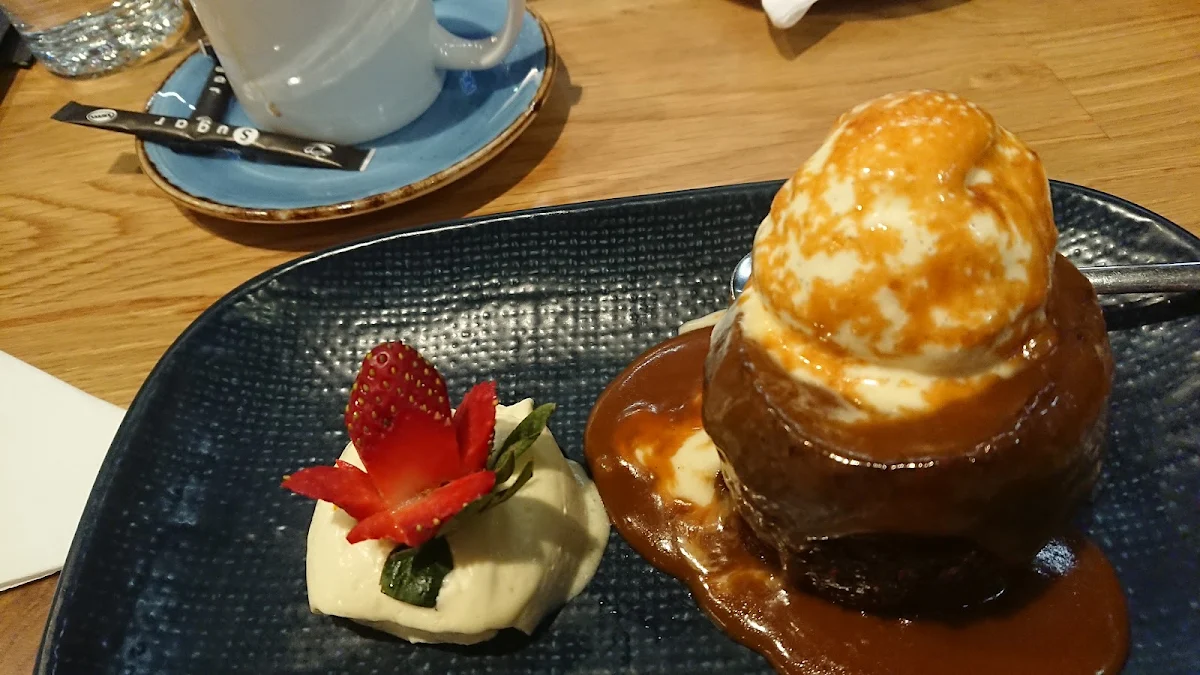 Sticky Date Pudding, Albury Brewhouse